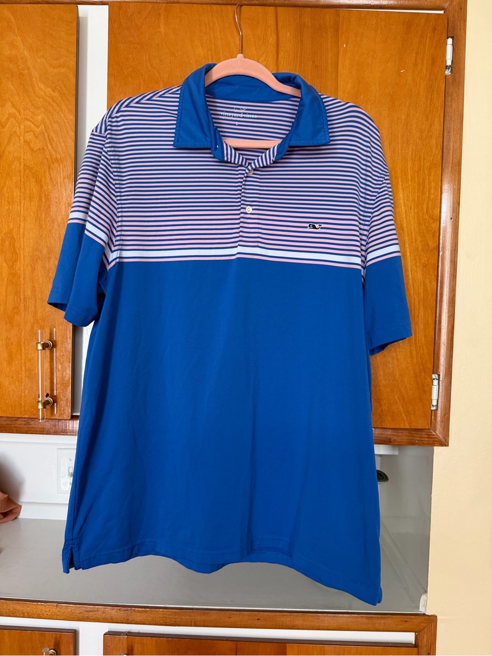 Vineyard Vines Blue Striped Chest golf shirt sz L